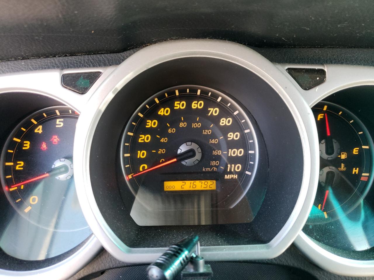 2005 Toyota 4Runner - Image 9