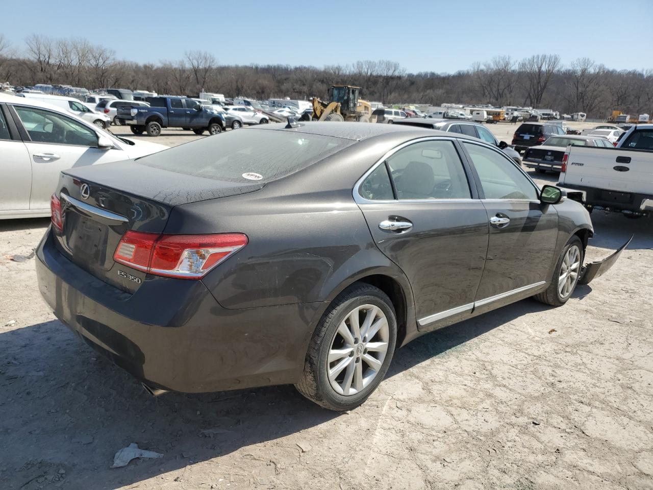 2011 Lexus ES - Image 3