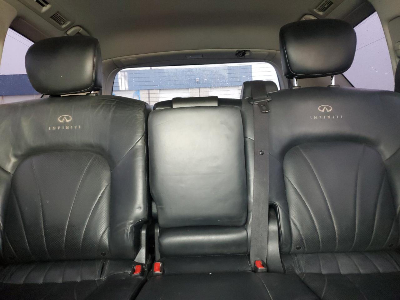 2012 Infiniti QX56 - Image 10