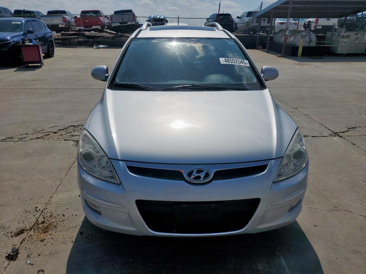 2012 Hyundai Elantra - Image 5