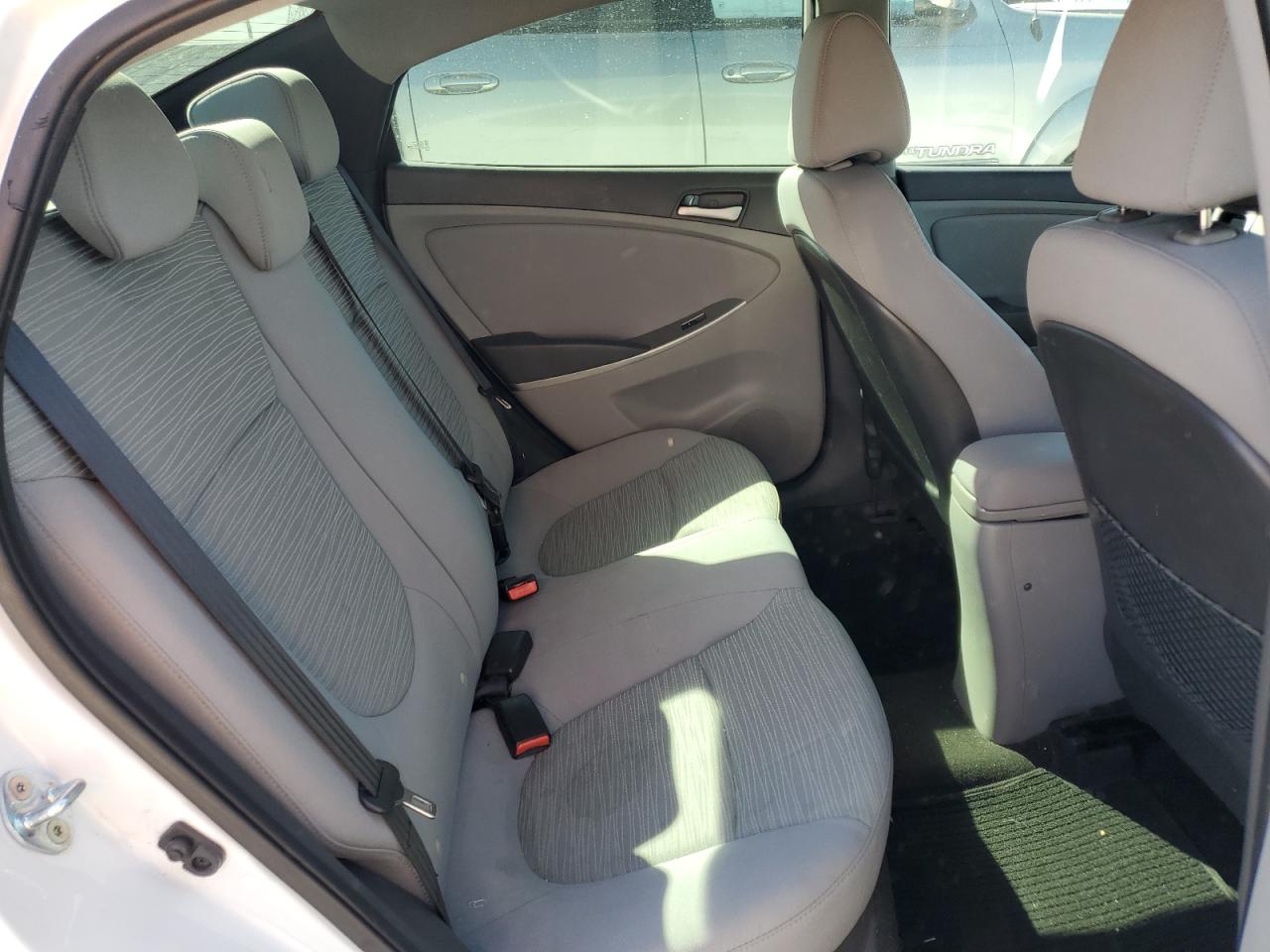 2017 Hyundai Accent - Image 10