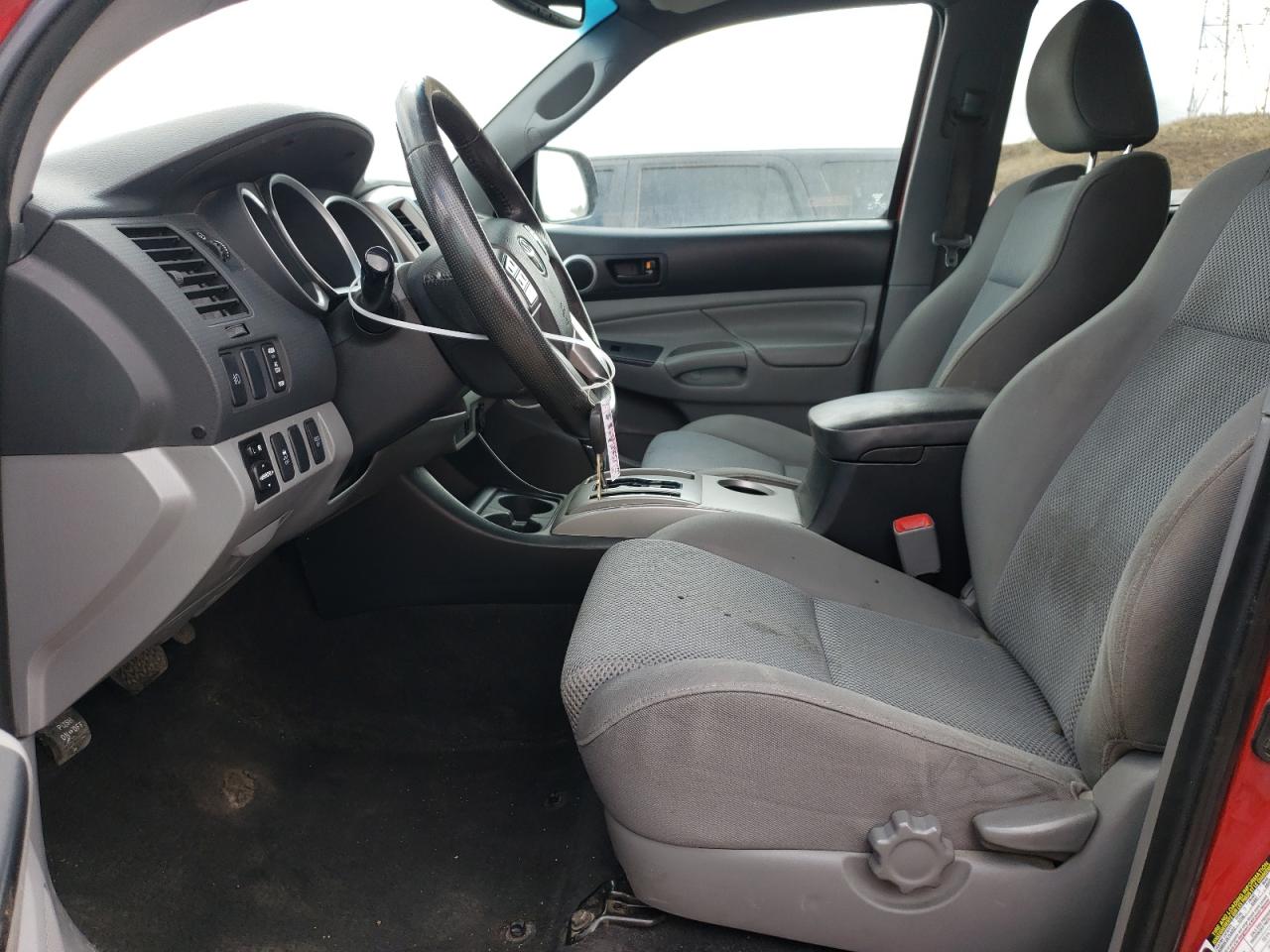 2012 Toyota Tacoma - Image 7