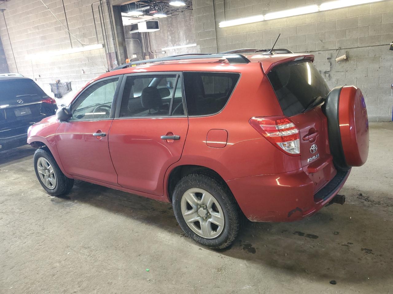 2011 Toyota RAV 4 - Image 2