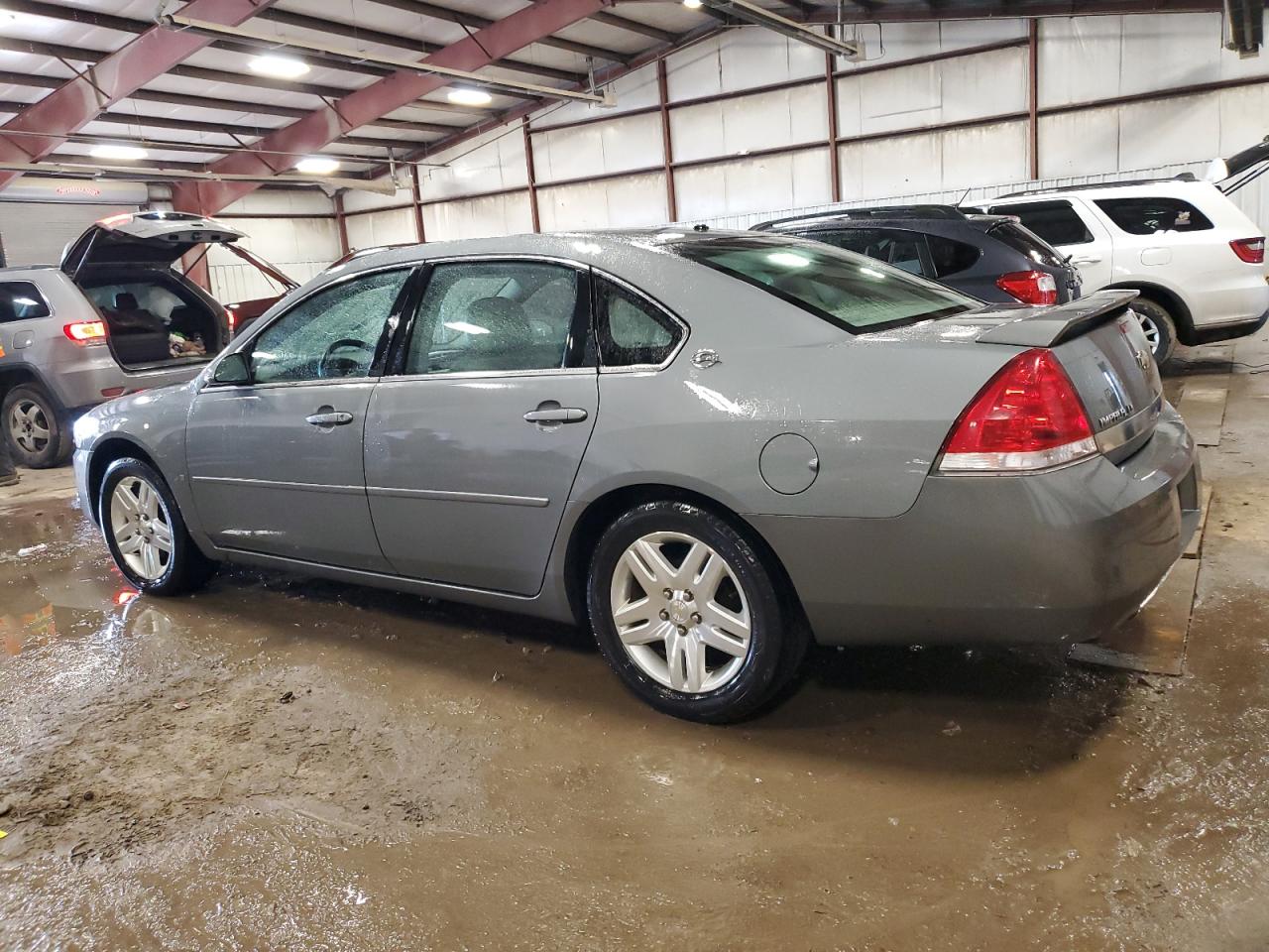 2007 Chevrolet Impala - Image 2