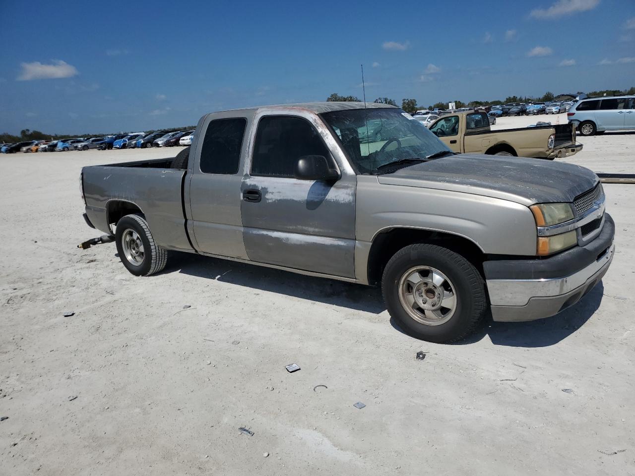 2003 Chevrolet Silverado - Image 4