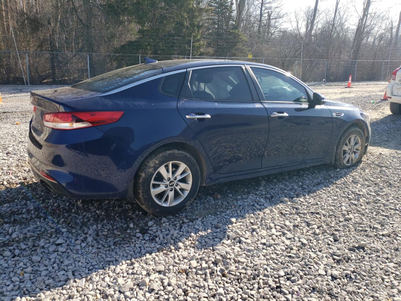 2017 Kia Optima - Image 3