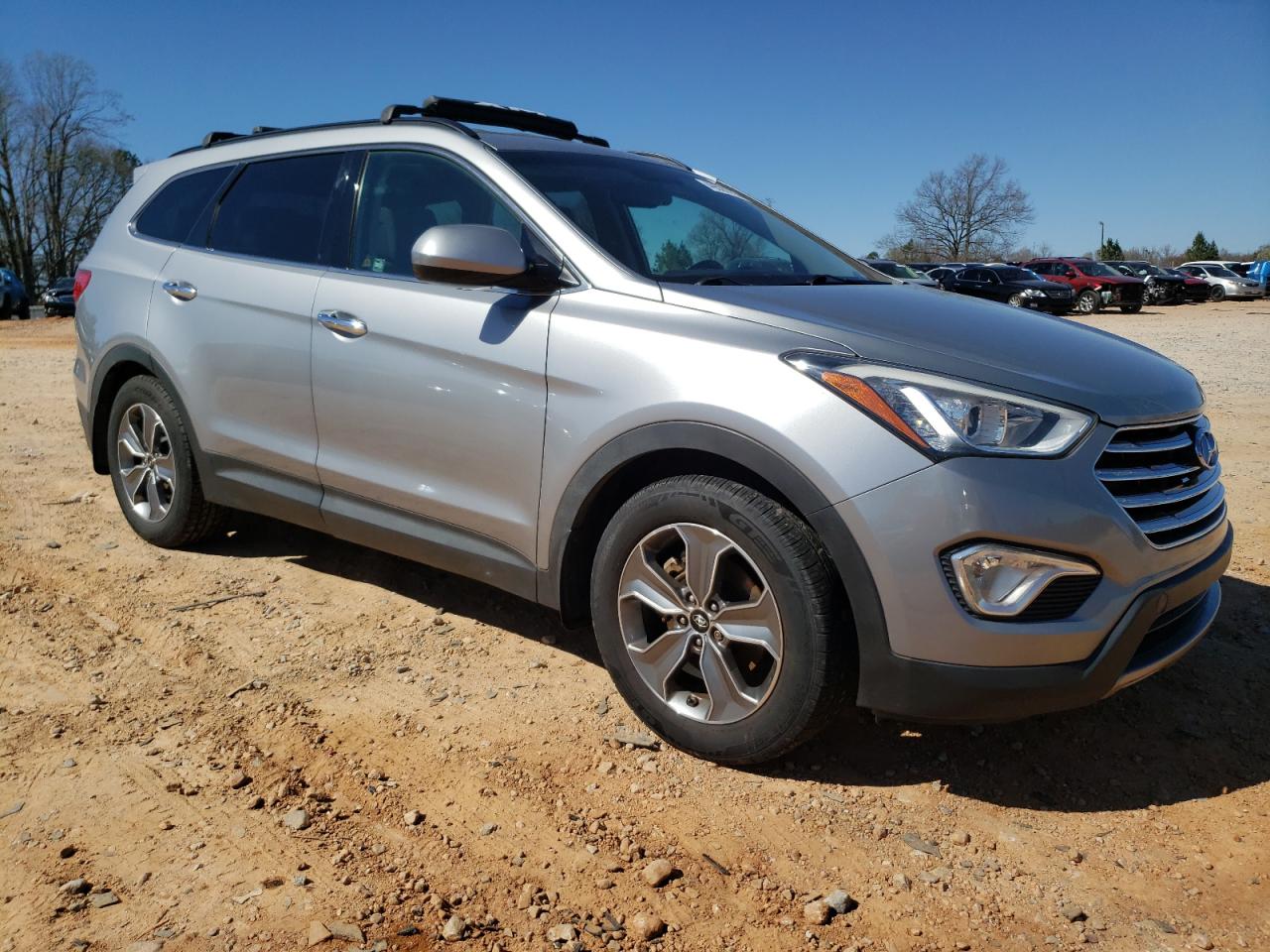 2015 Hyundai Santa Fe - Image 4
