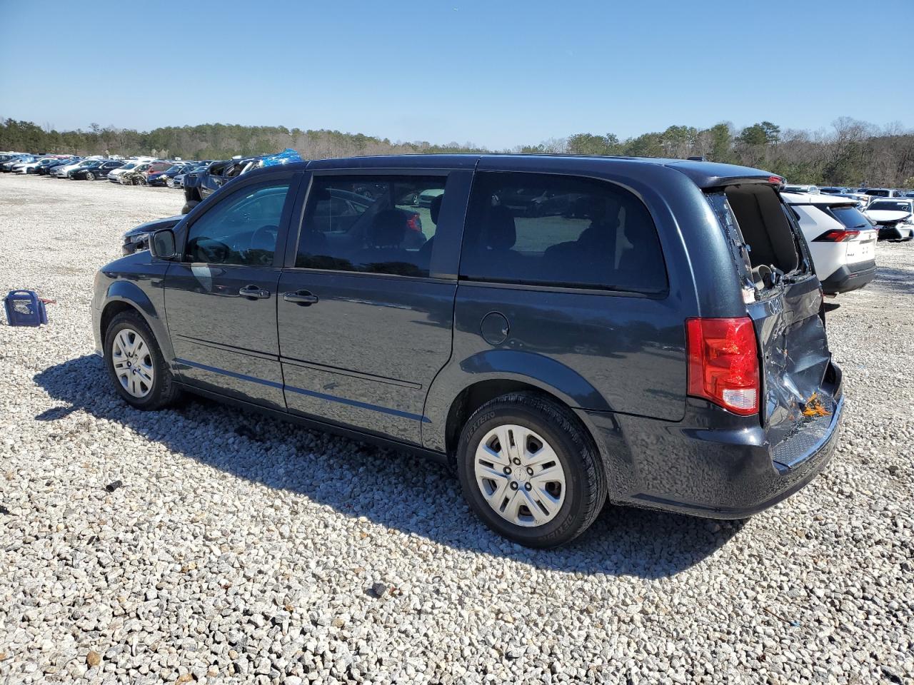 2014 Dodge Caravan - Image 2