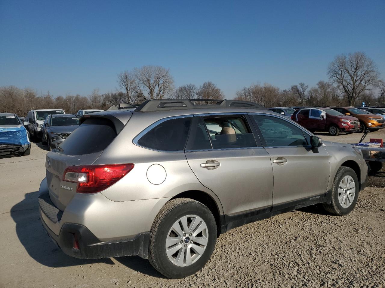 2018 Subaru Outback - Image 3