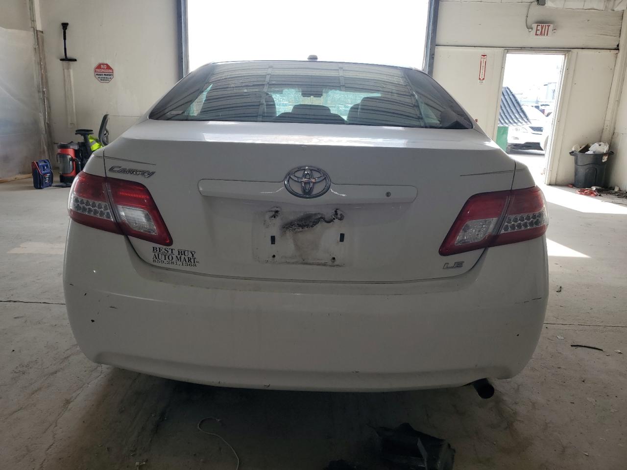 2011 Toyota Camry - Image 6