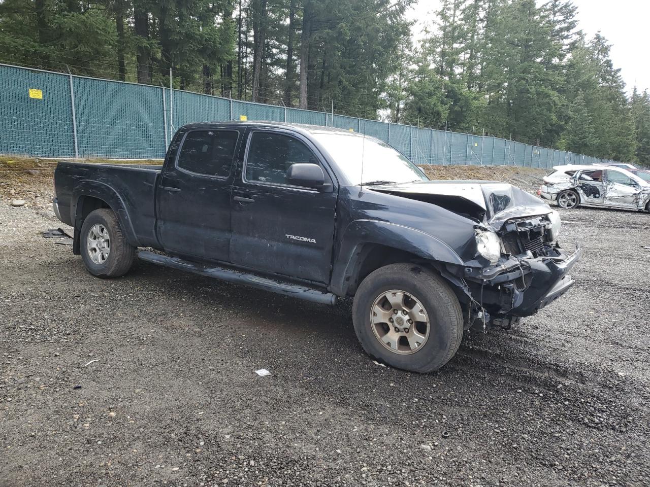 2014 Toyota Tacoma - Image 4