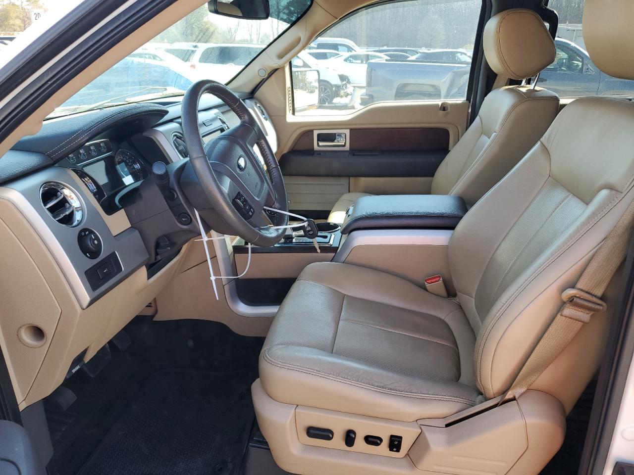 2014 Ford F-150 - Image 7