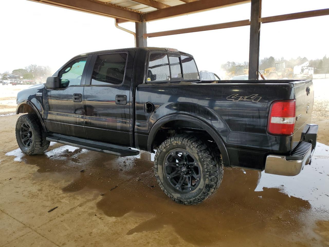 2005 Ford F-150 - Image 2