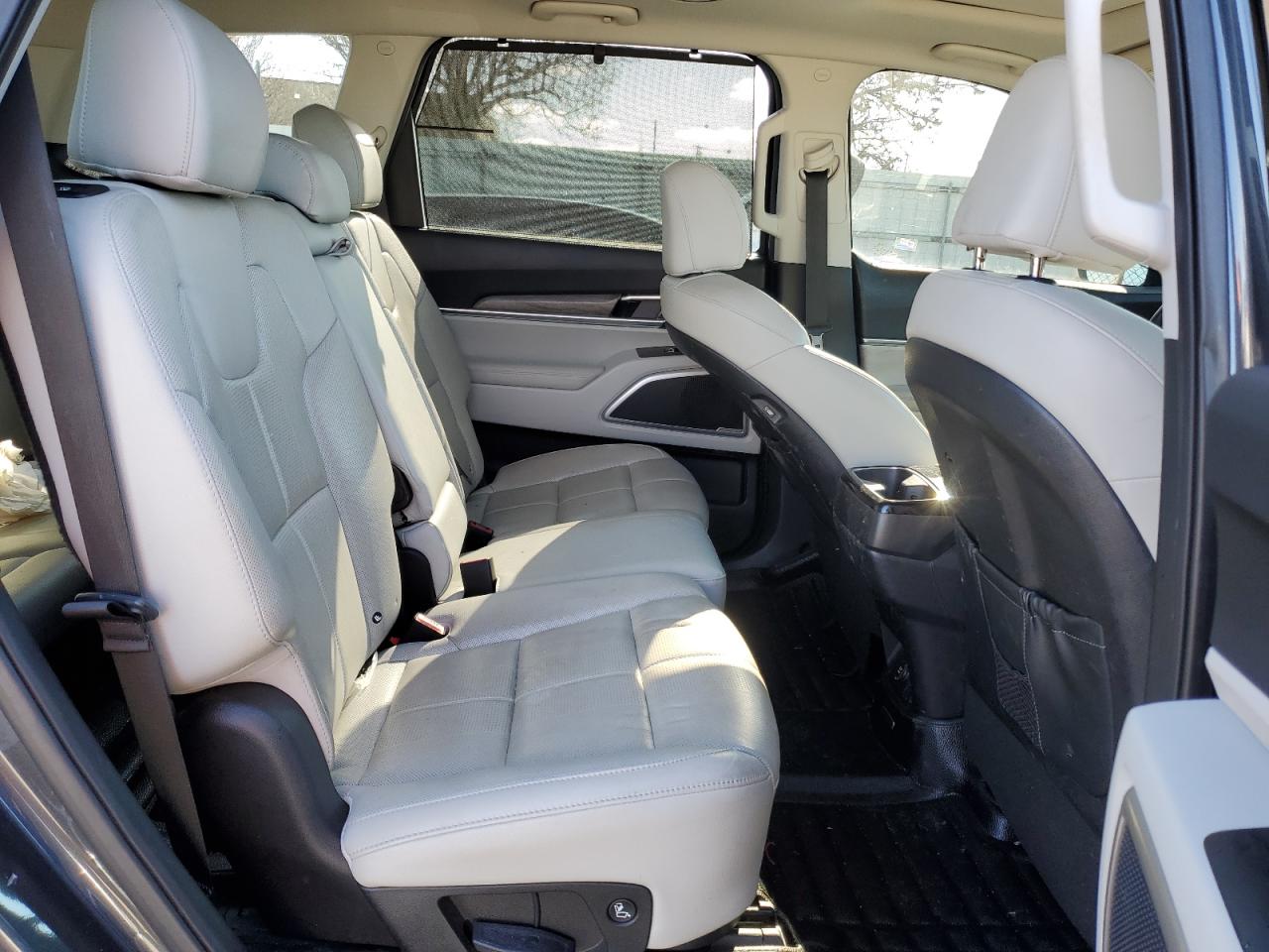 2020 Kia Telluride - Image 11