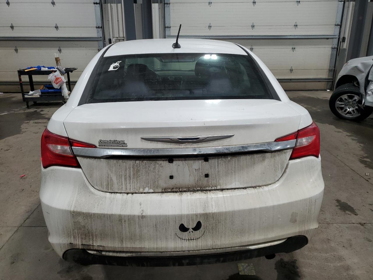 2014 Chrysler 200 - Image 6