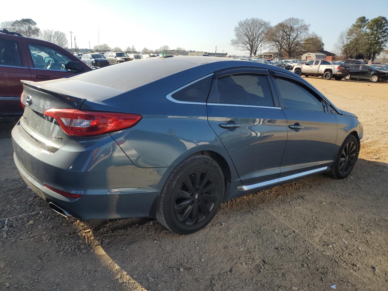 2015 Hyundai Sonata - Image 3
