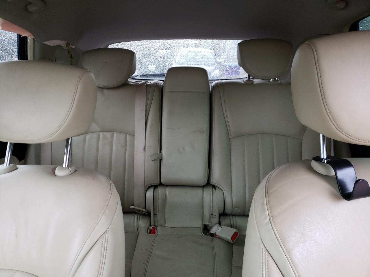 2017 Infiniti QX50 - Image 10