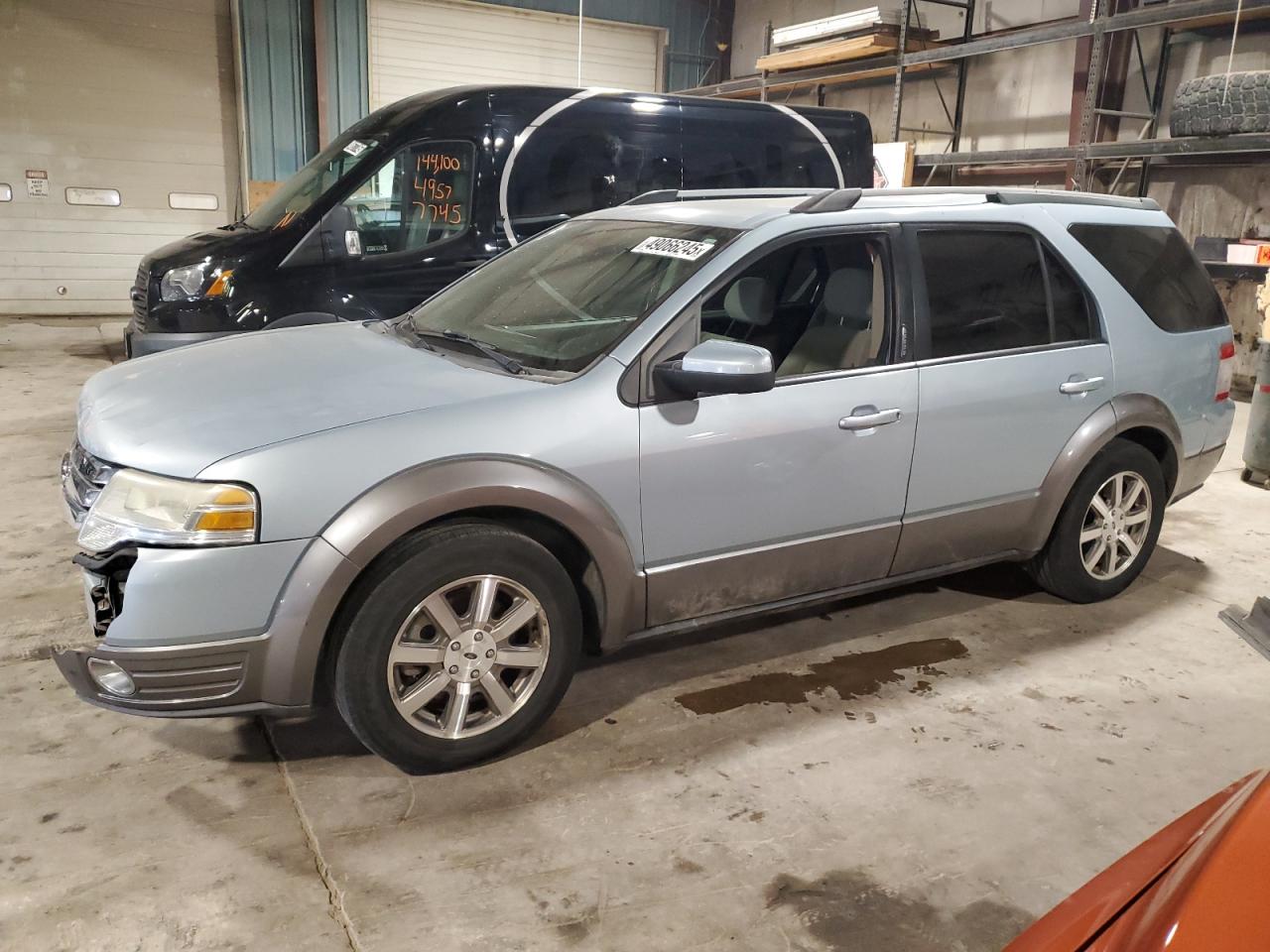 2008 Ford Taurus X Sel for Sale in Eldridge, IA - Front End