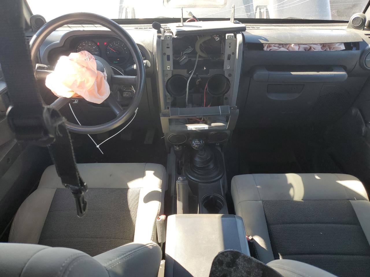 2009 Jeep Wrangler - Image 8