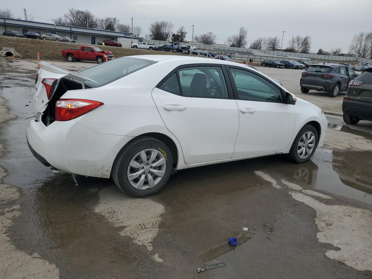 2015 Toyota Corolla - Image 3