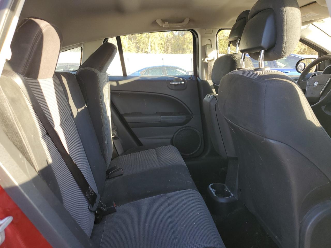 2010 Dodge Caliber - Image 10