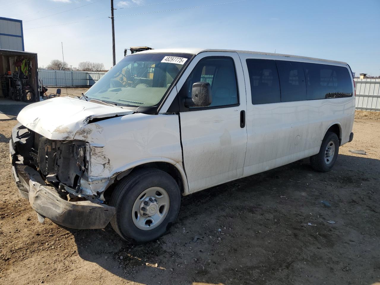 Bismarck, ND에서 판매 중인 2012 Chevrolet Express G3500 Ls - Front End