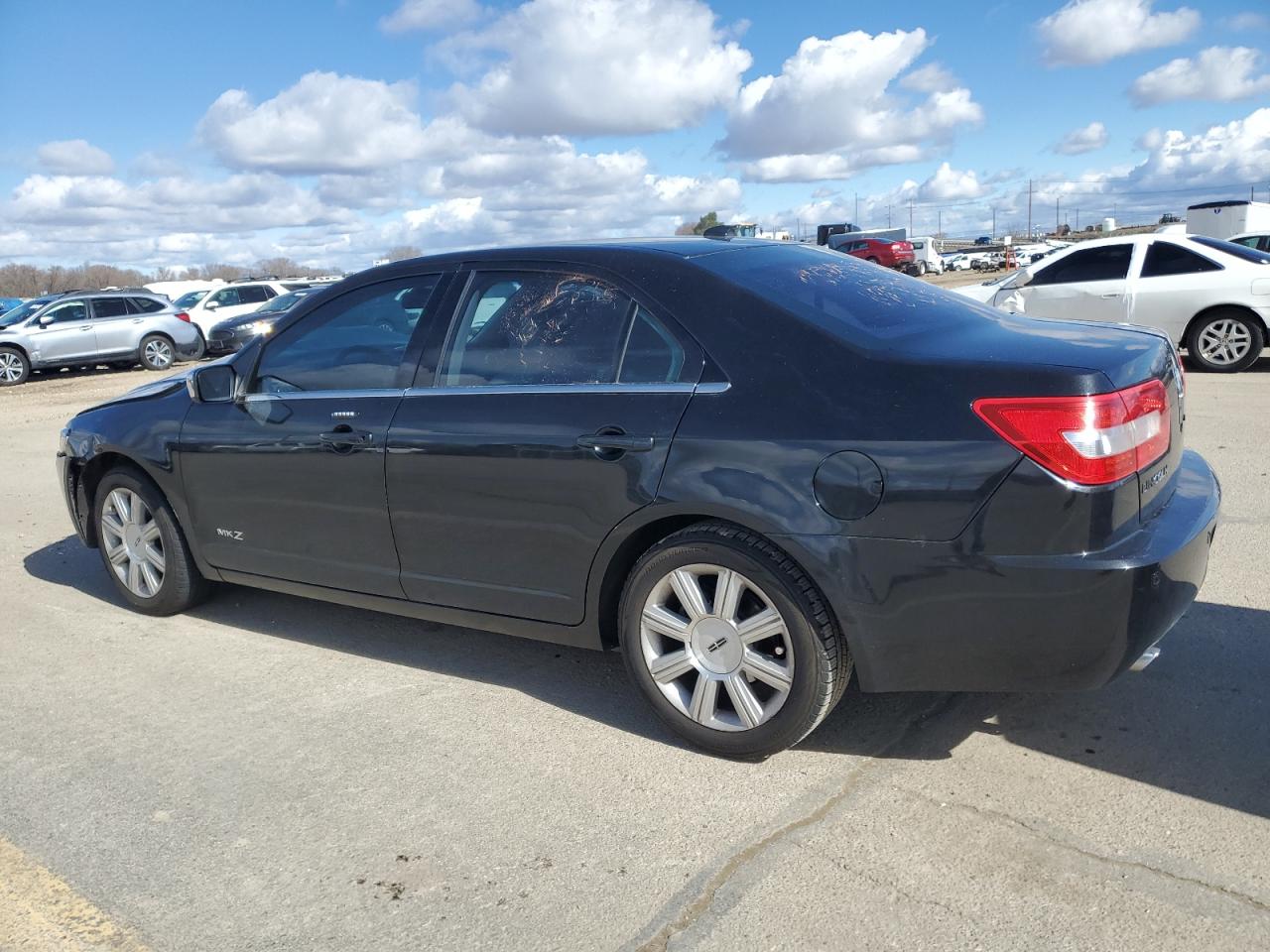 2009 Lincoln MKZ - Image 2