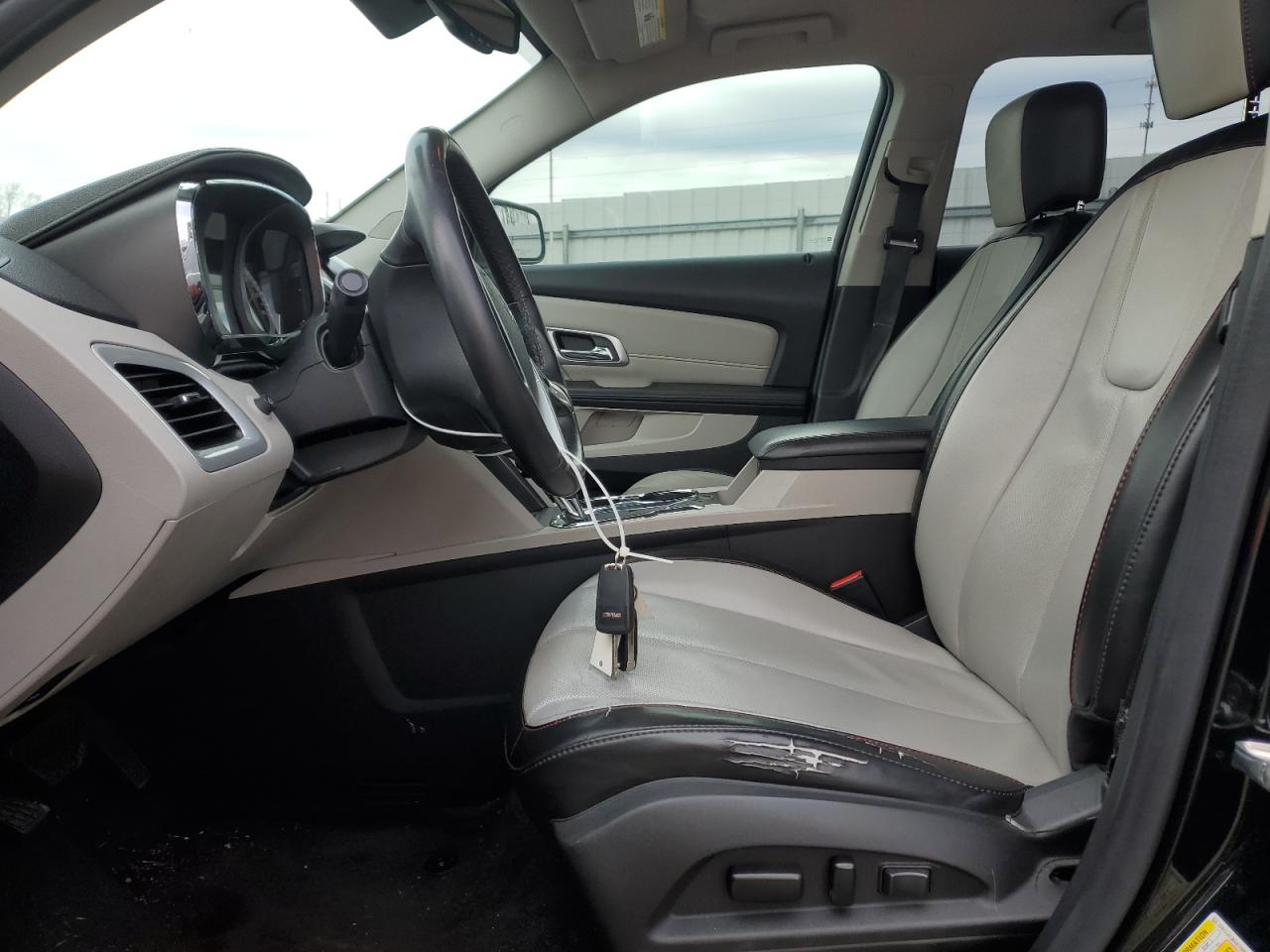 2016 GMC Terrain - Image 7
