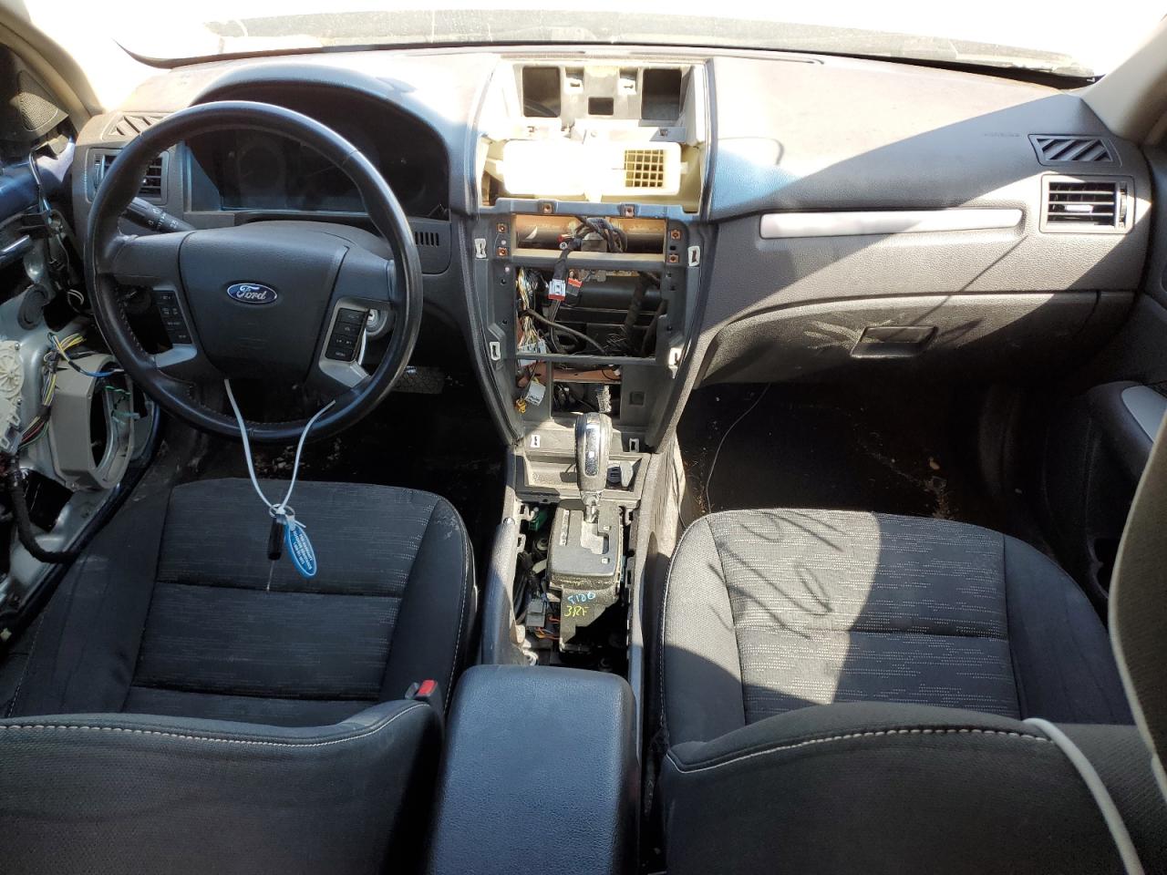 2010 Ford Fusion - Image 8