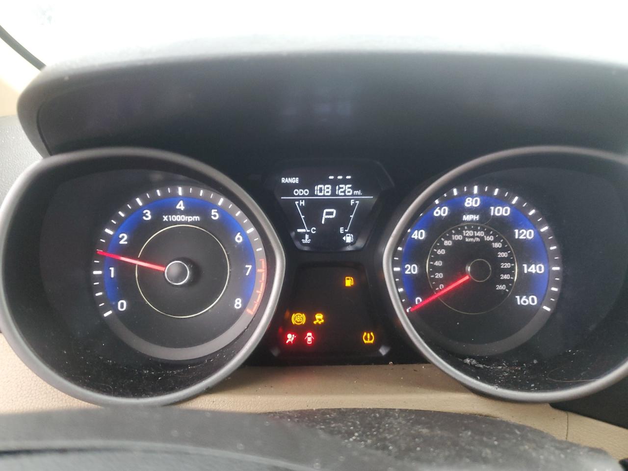 2013 Hyundai Elantra - Image 9
