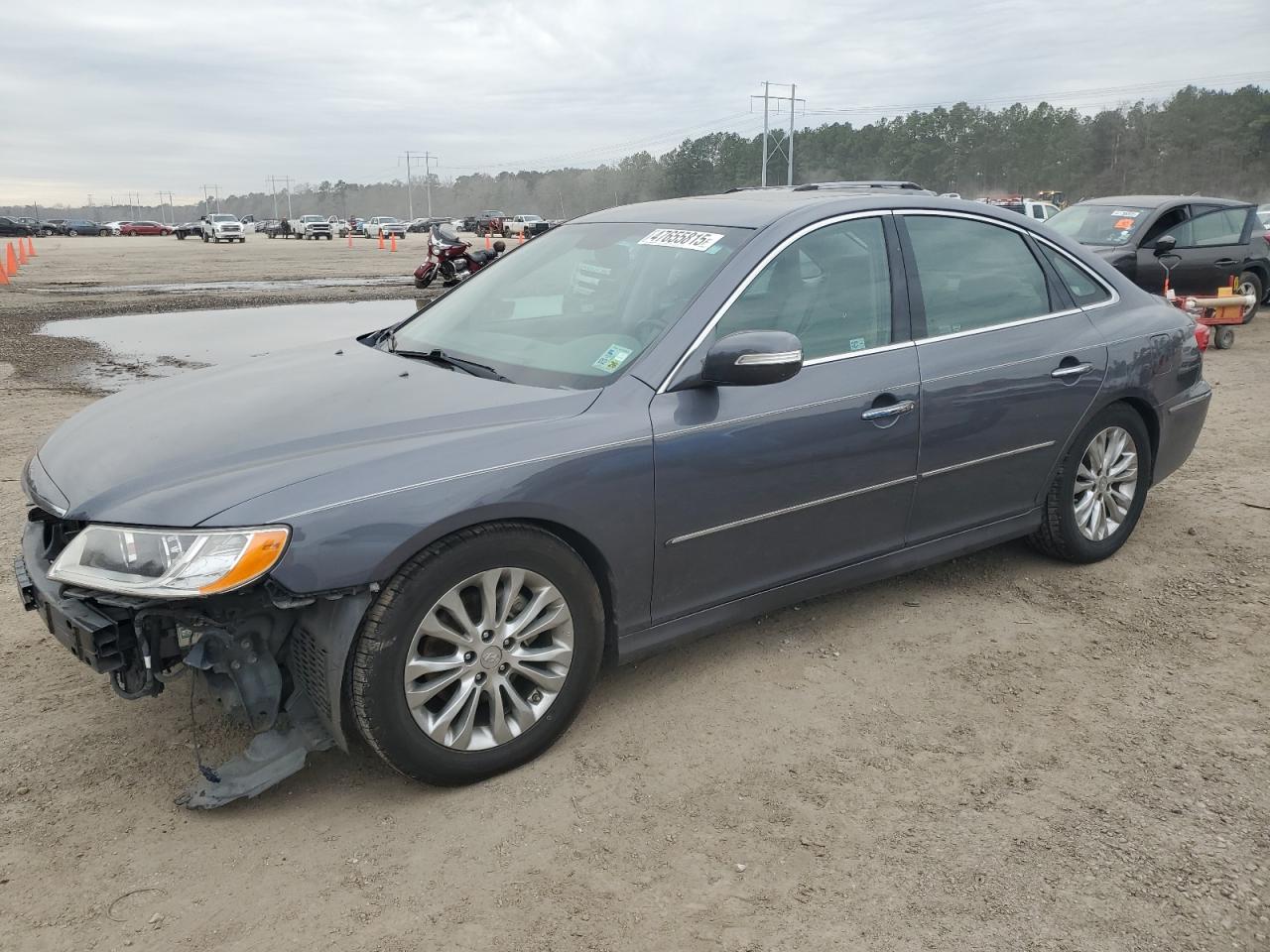 2011 Hyundai Azera - Image 1