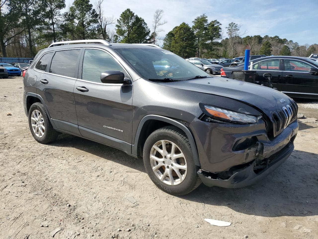 2016 Jeep Grand Cherokee - Image 4