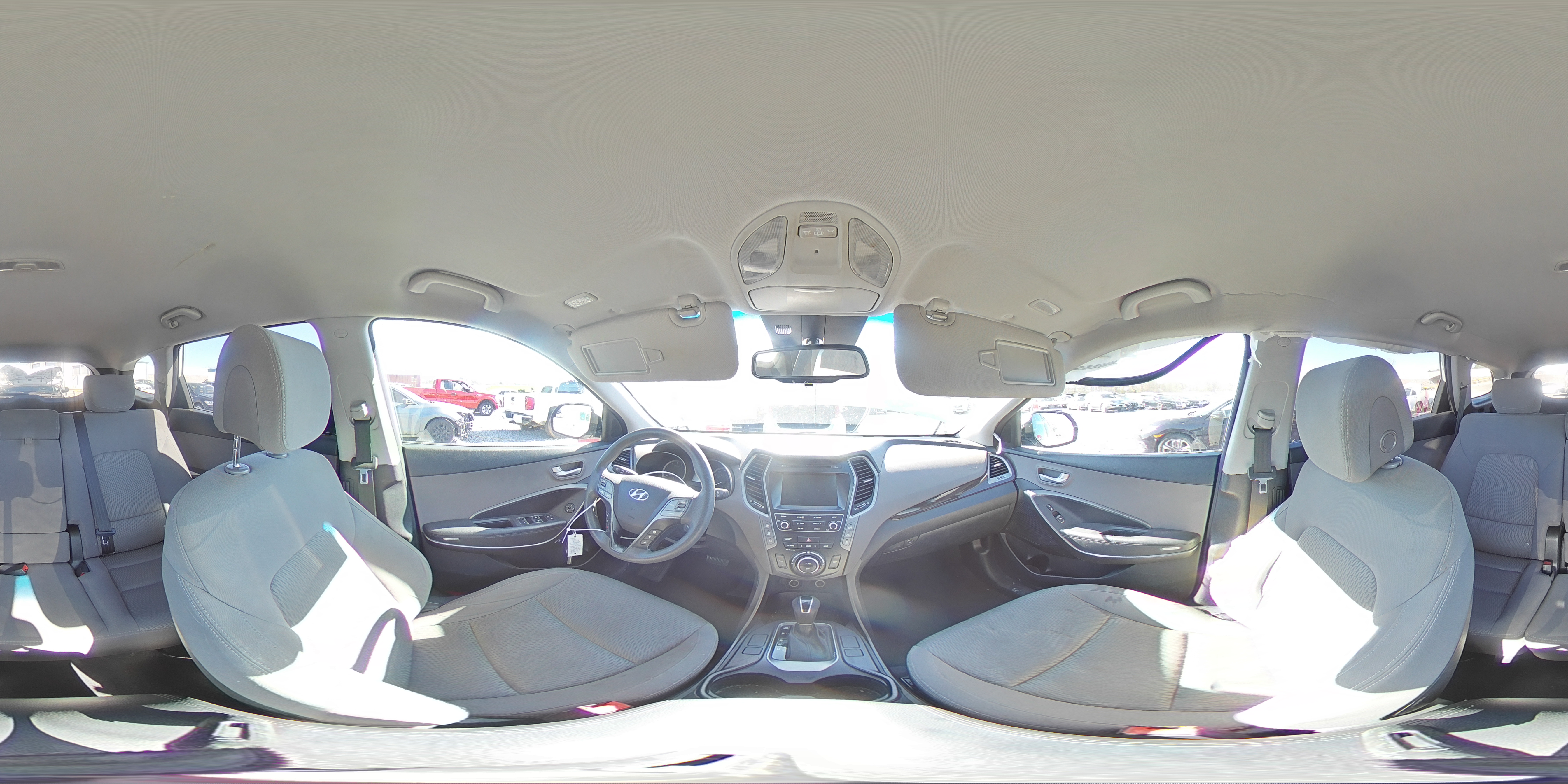 2017 Hyundai Santa Fe - Image 15