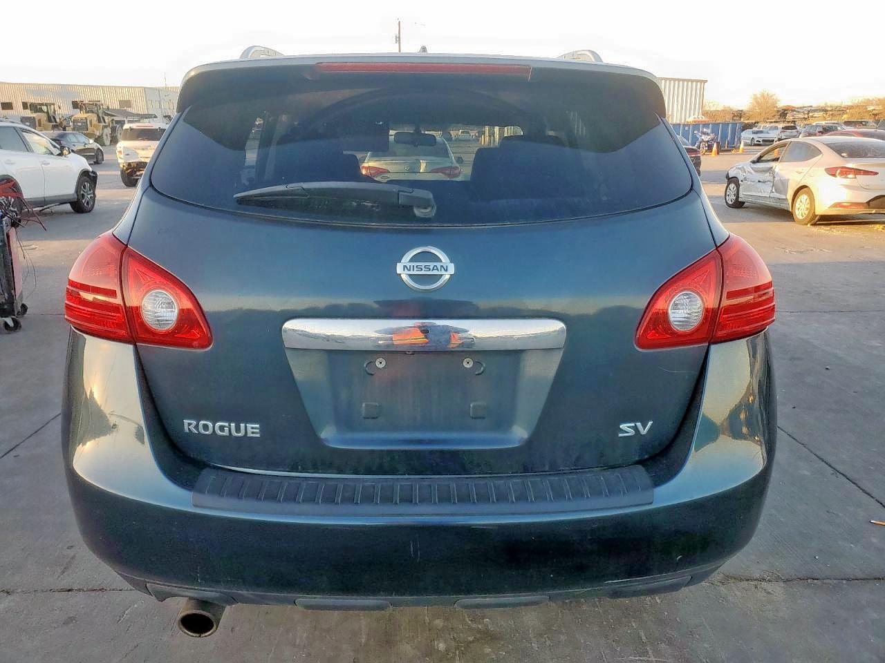 2013 Nissan Rogue - Image 6