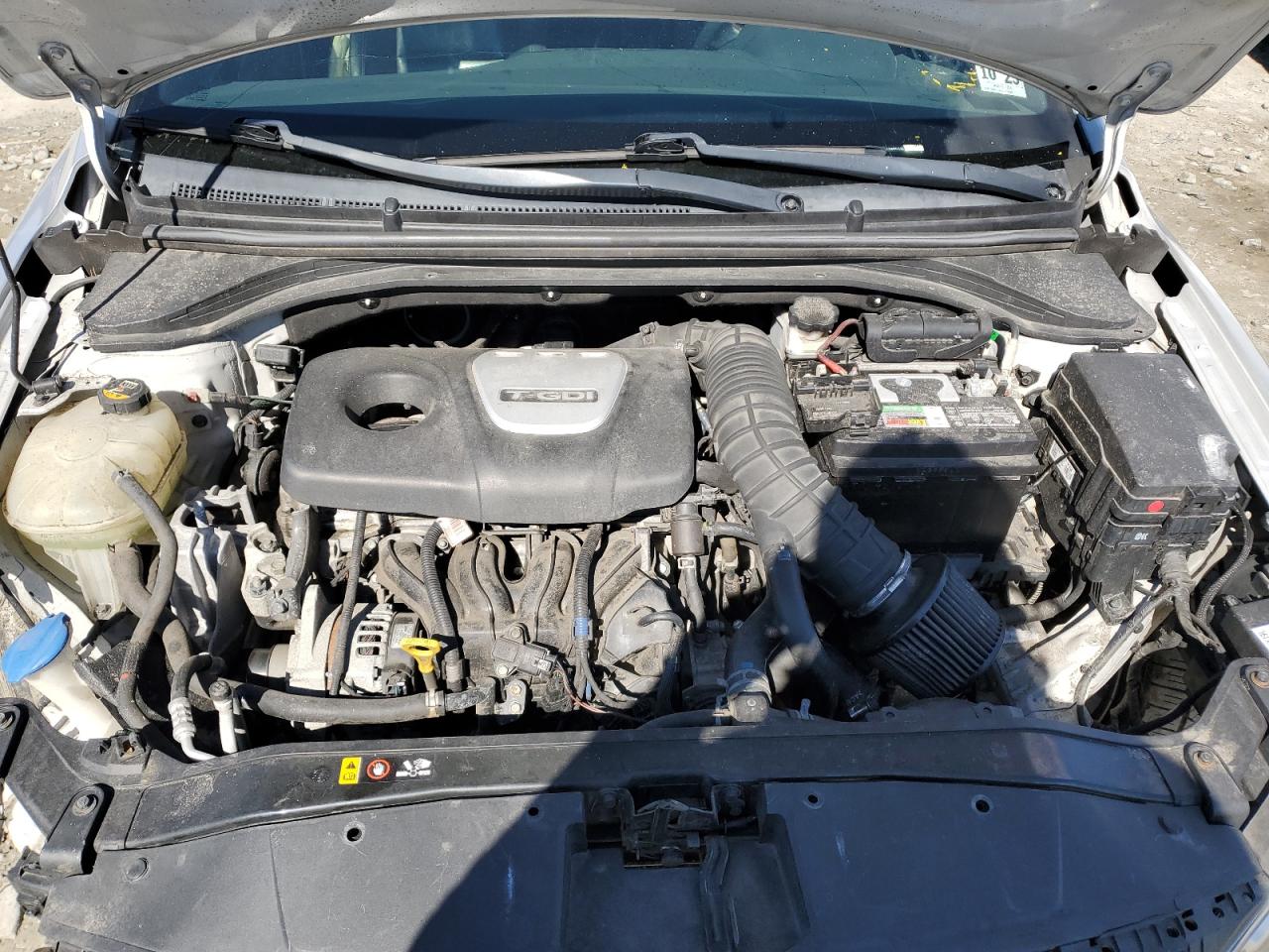 2018 Hyundai Elantra - Image 11