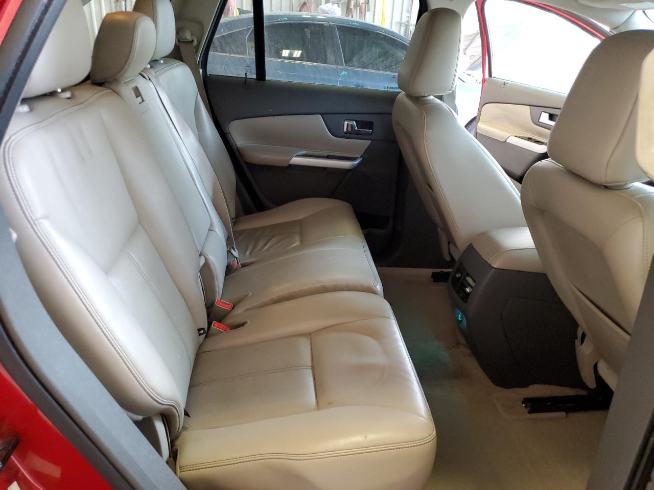 2011 Ford Edge - Image 11