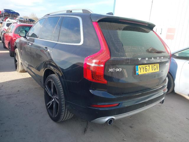 2017 VOLVO XC90 MOMEN