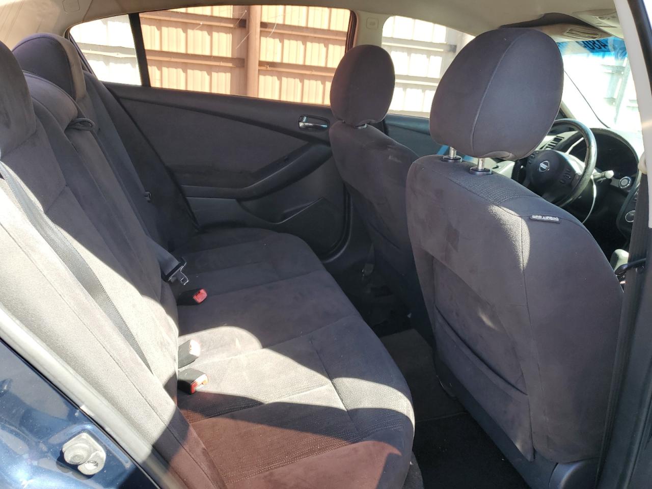2010 Nissan Altima - Image 10