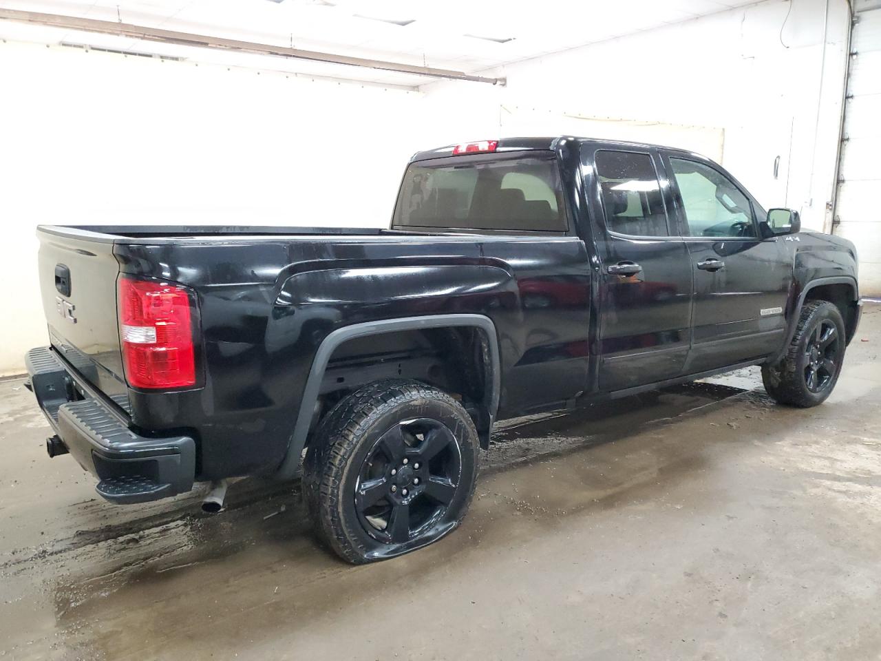2019 GMC Sierra - Image 3