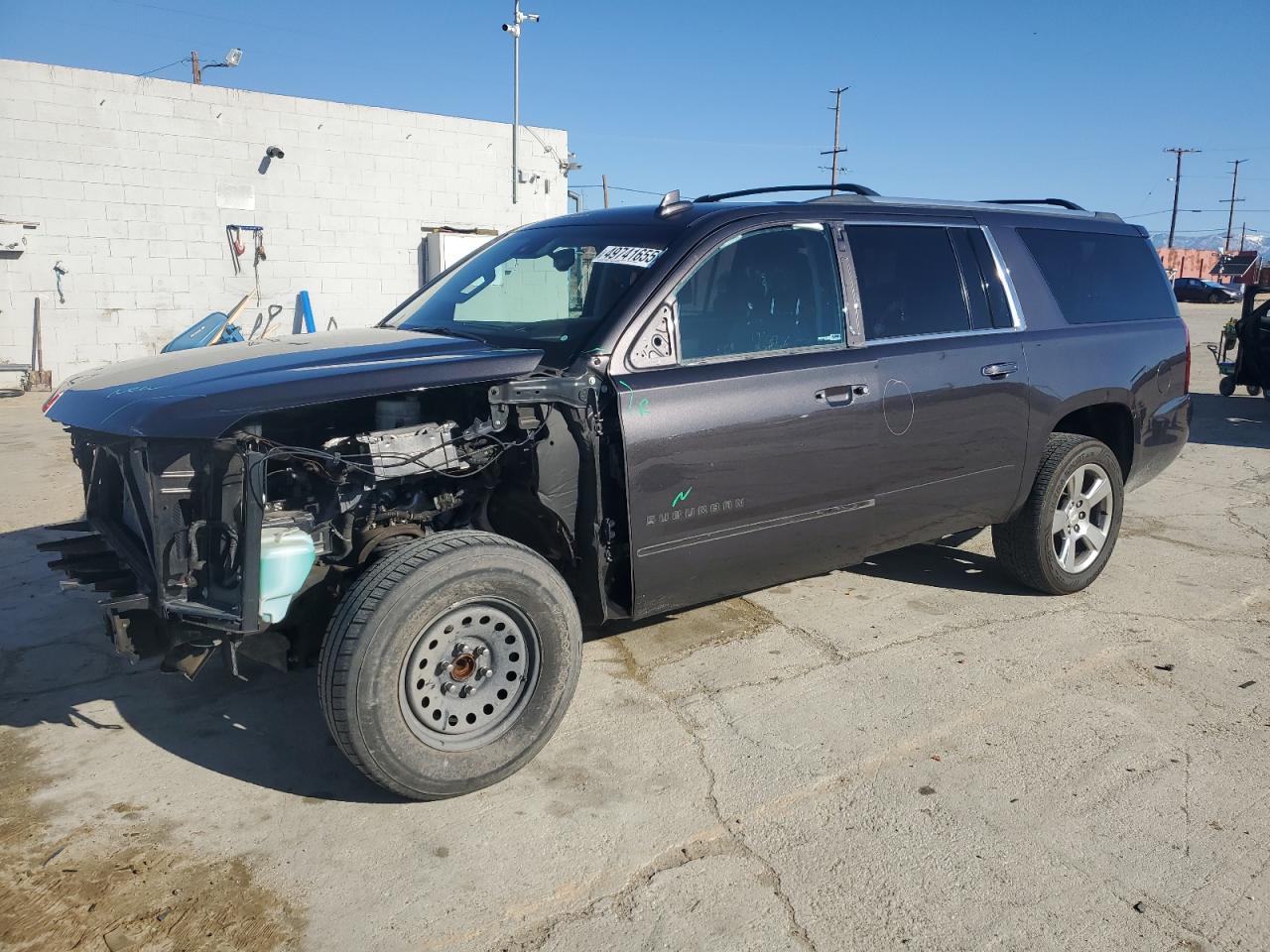 2018 Chevrolet Suburban C1500 Premier zu verkaufen in Sun Valley, CA - Front End