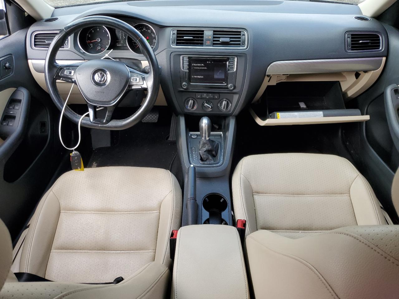 2017 Volkswagen Jetta - Image 8