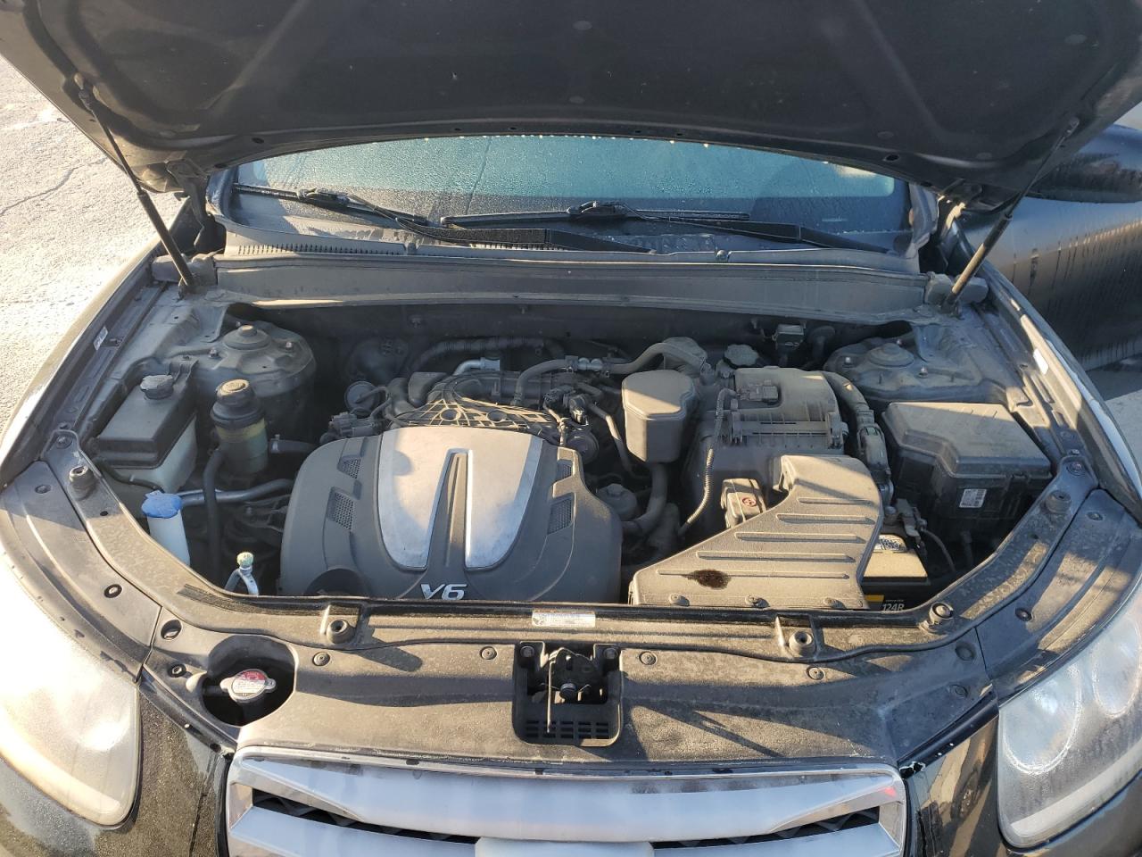 2012 Hyundai Santa Fe - Image 12