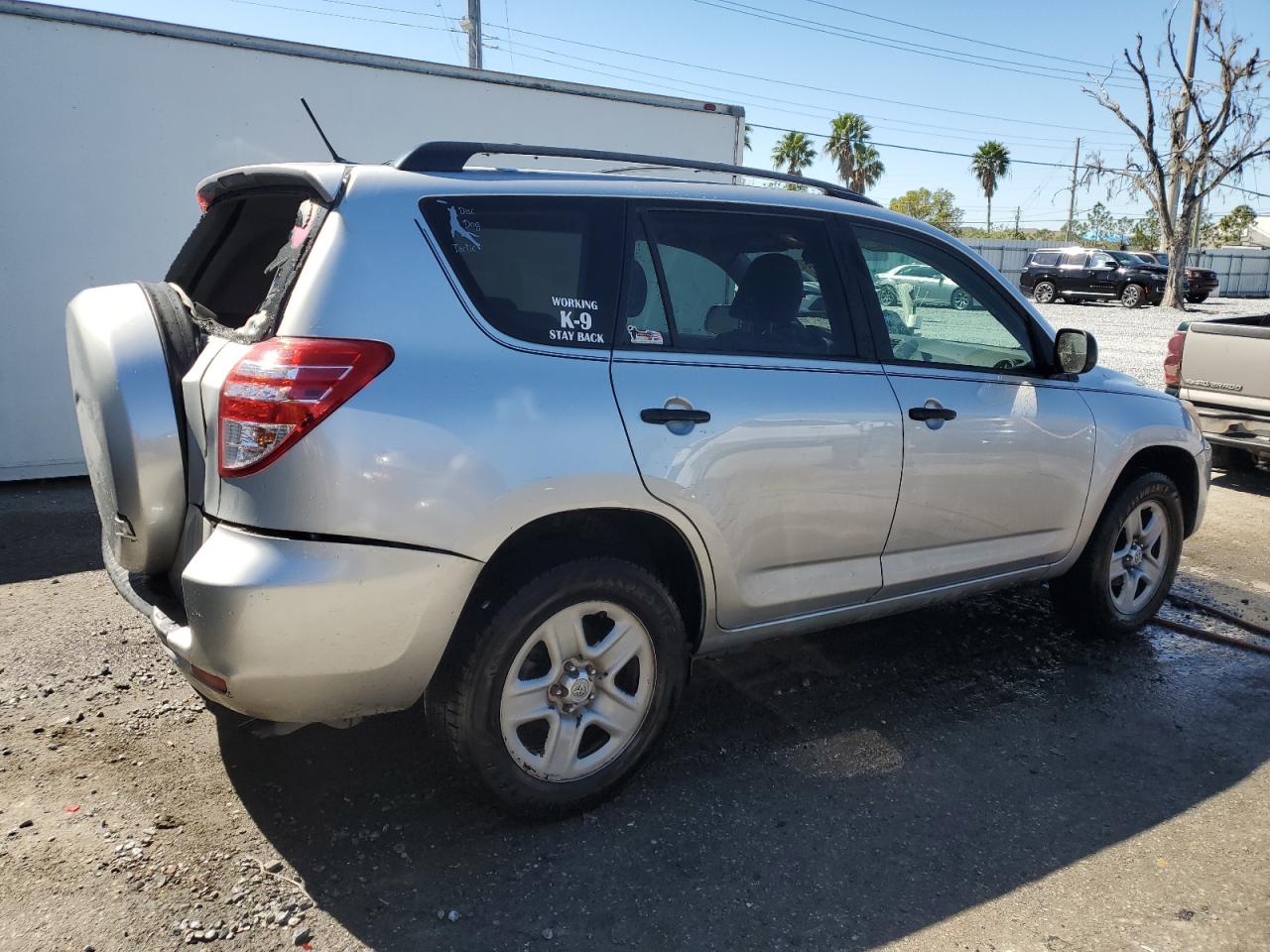 2011 Toyota RAV 4 - Image 3