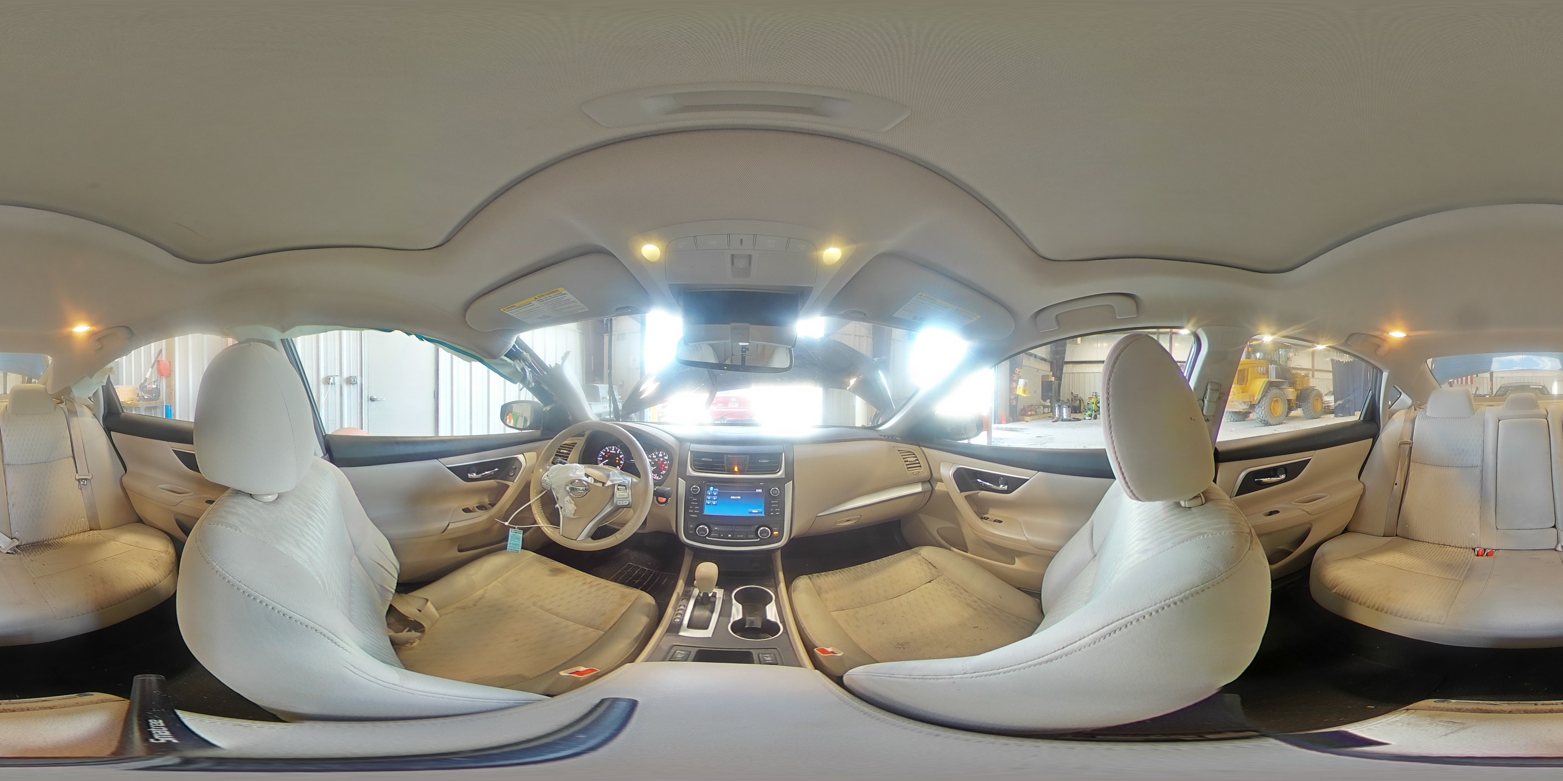 2017 Nissan Altima - Image 11