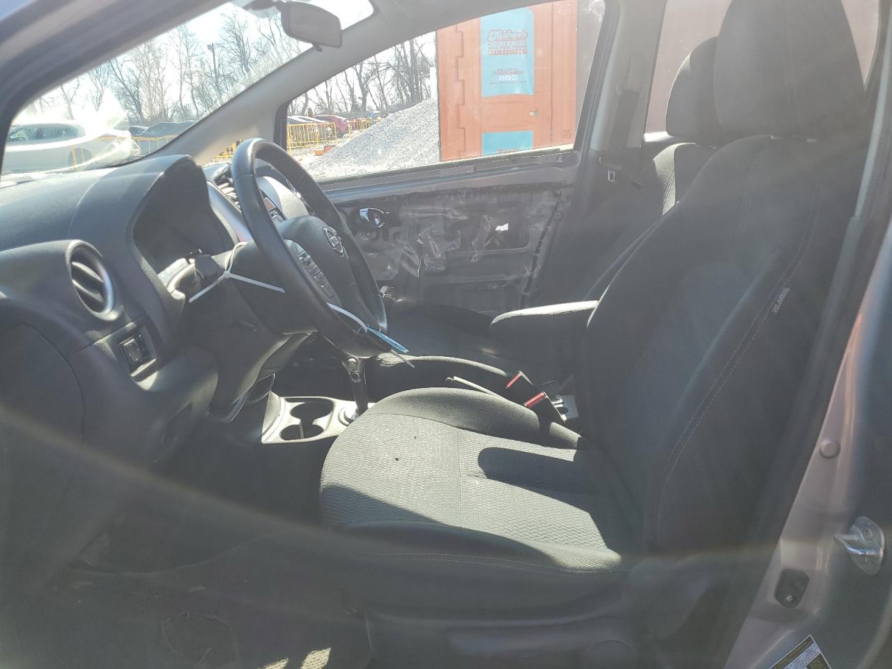 2015 Nissan Versa - Image 7