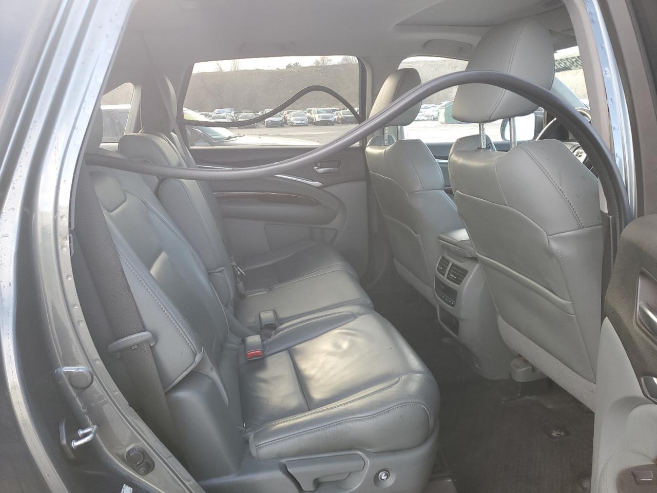 2015 Acura MDX - Image 11