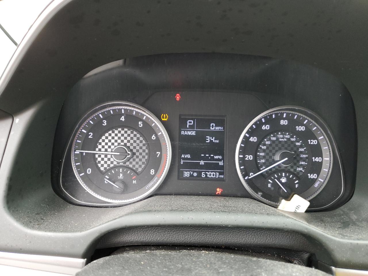 2019 Hyundai Elantra - Image 9