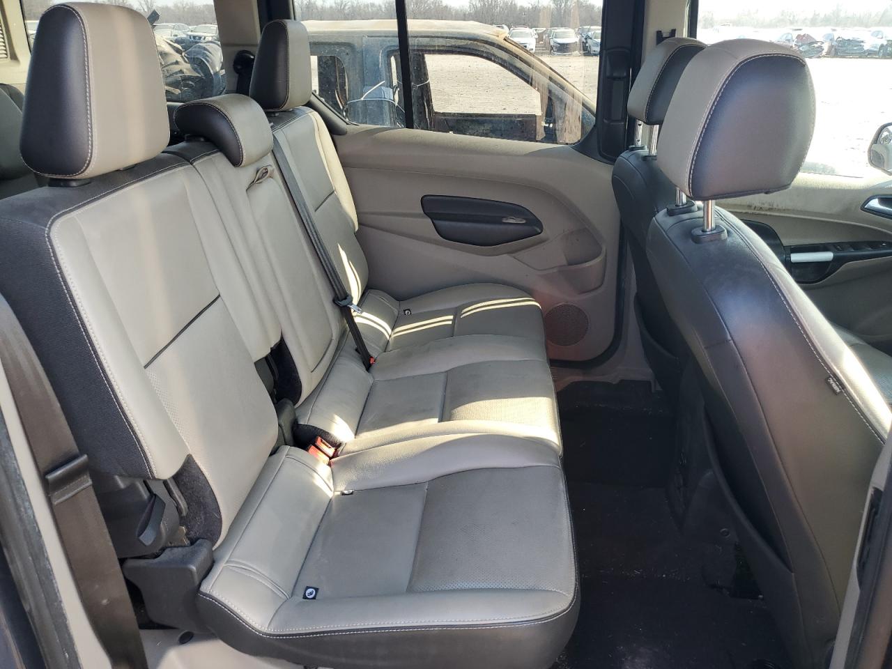 2014 Ford Transit - Image 11