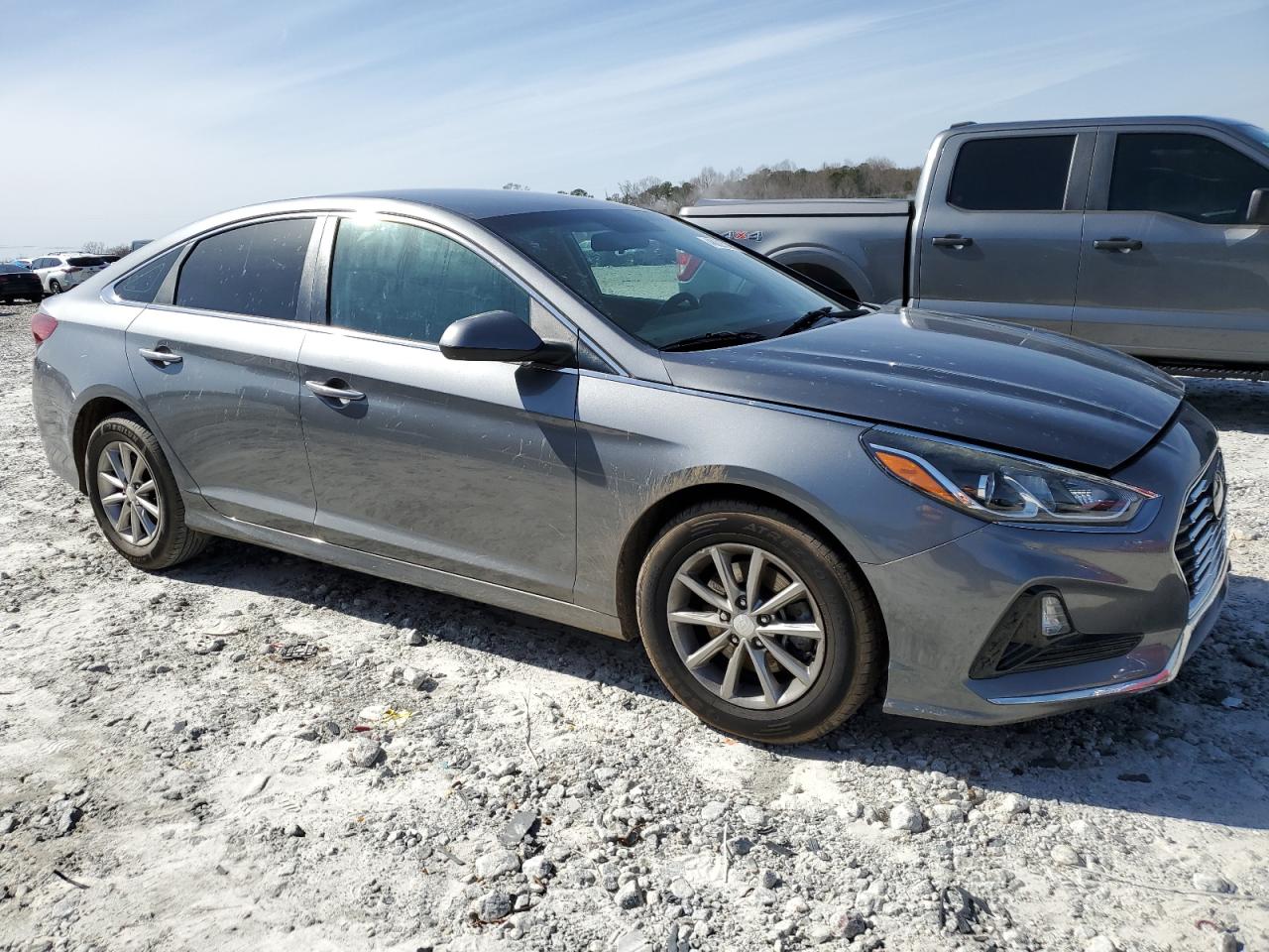 2019 Hyundai Sonata - Image 4