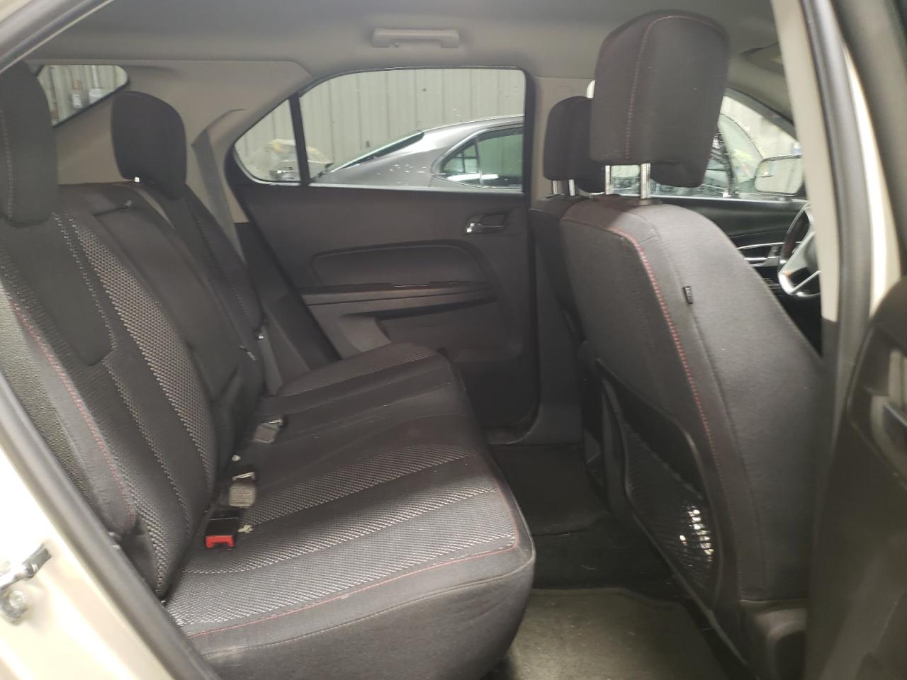 2015 Chevrolet Equinox - Image 10
